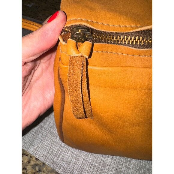 VTG Jwmderr Bend Oregon USA Congac Genuine Soft Leather Crossbody Bag Flap Boho - Picture 9 of 11